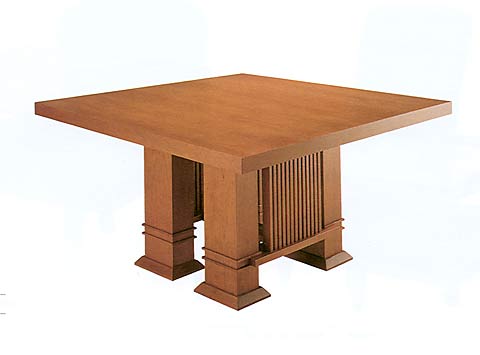 Kuva Frank Lloyd Wrightin neliön muotoinen pöytä (1917)

