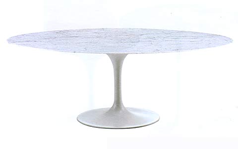 埃罗-沙里宁郁金香桌（1956 年）的图片