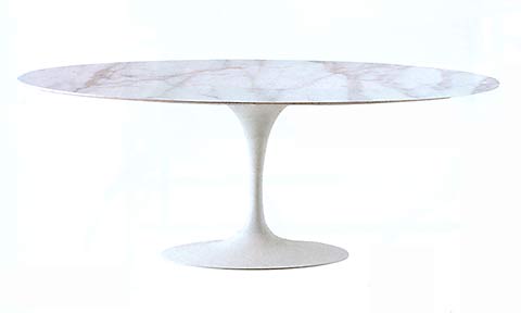 Kép a Eero Saarinen asztal (1956)
