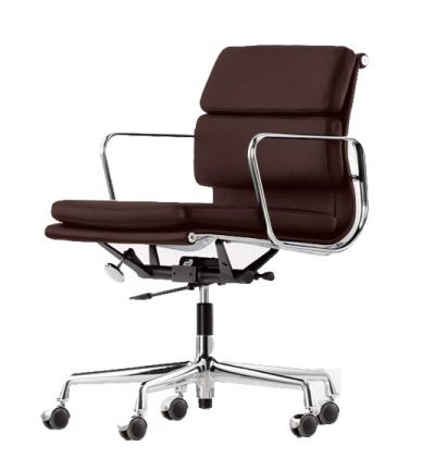 Ảnh của Charles Eames Soft Pad Group Chair EA 217 (1969)