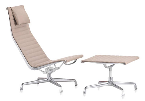 Изображение Кресло Charles Eames Alu-Relax Chair с подушкой и табуретом (1958)